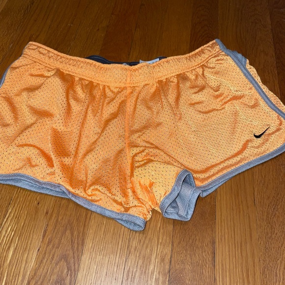 Nike Pants - Nike Gym Shorts sz L